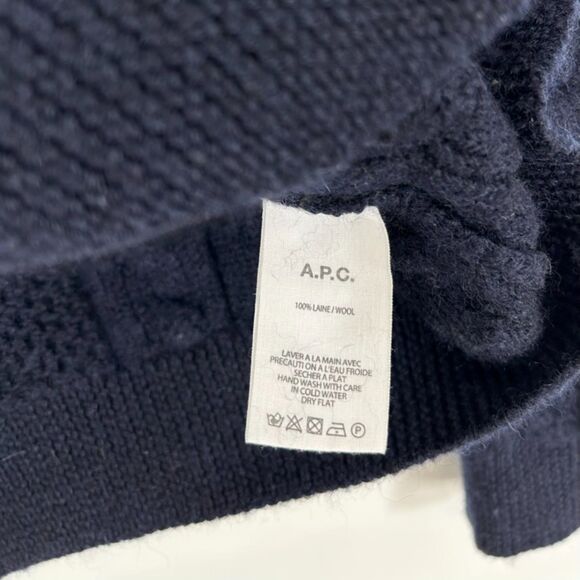 APC Navy Blue 100% Wool Cable Knit Crewneck Sweater Men’s Small Button Shoulder - Picture 7 of 10